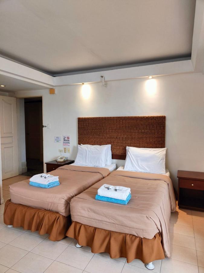 Wild Orchid Beach Resort Olongapo Buitenkant foto