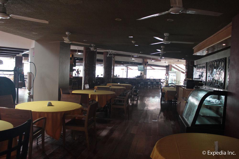 Wild Orchid Beach Resort Olongapo Buitenkant foto