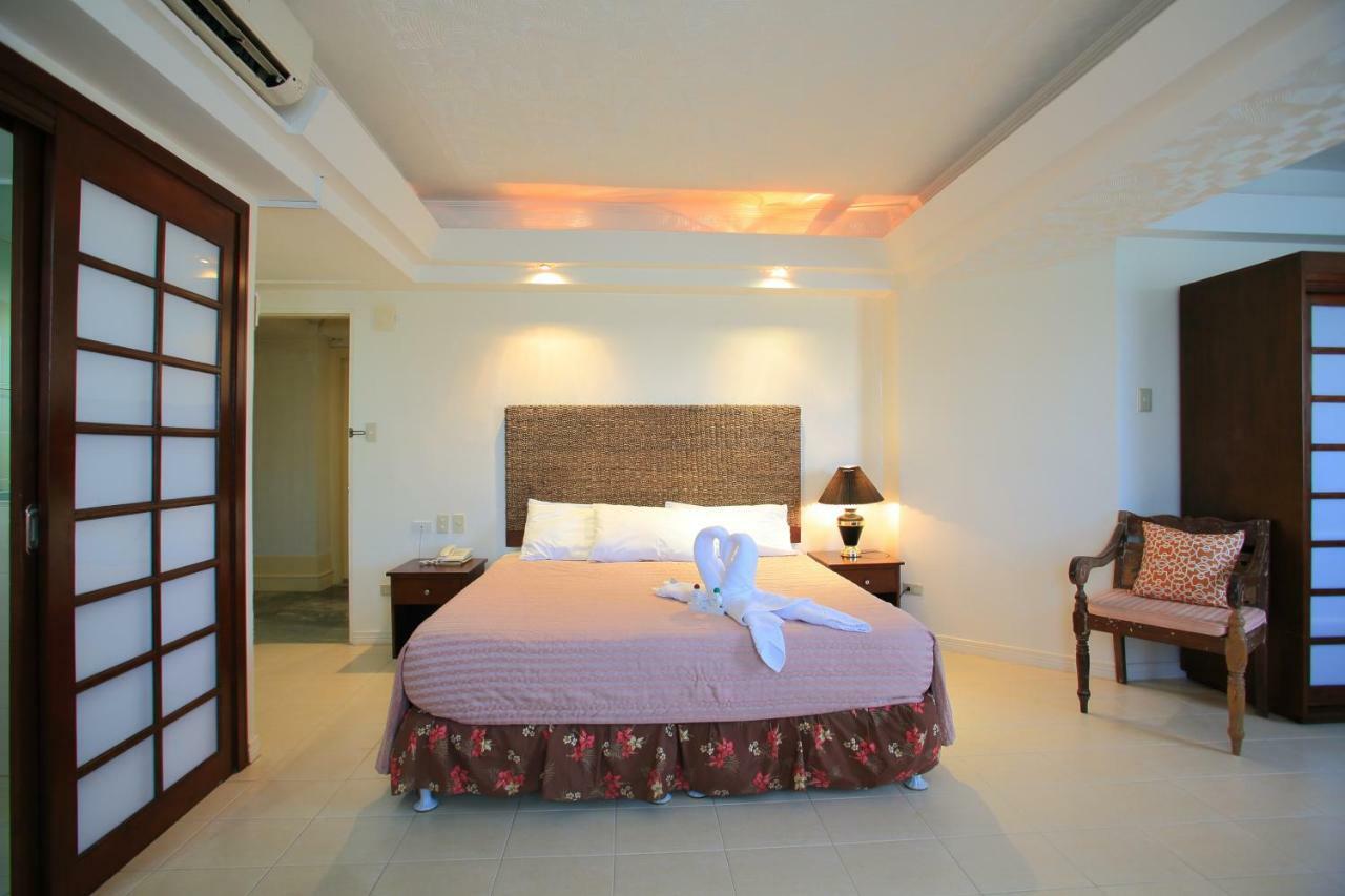 Wild Orchid Beach Resort Olongapo Buitenkant foto